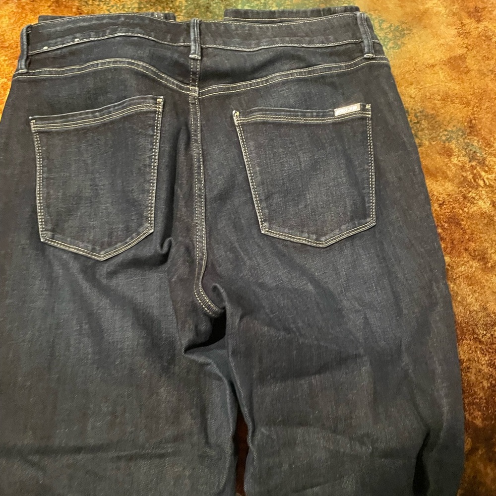 2 Pairs WHBM Women's Dark and Medium Wash Jeans Size 10L - Picture 3 of 8